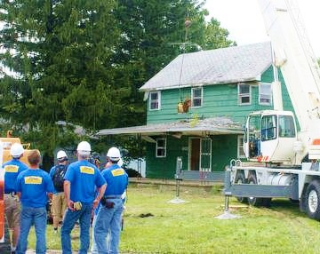 CSC helps Extreme Home Makeover in Philo, IL